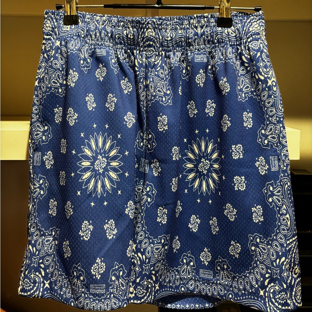 Bravest Studio Blue Paisley size S brand new